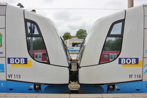 带有宇宙的可爱网名(282个)