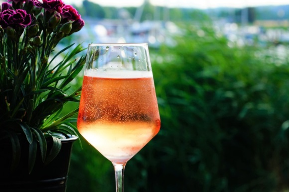 最新甜蜜非主流个性网名(精选206个)