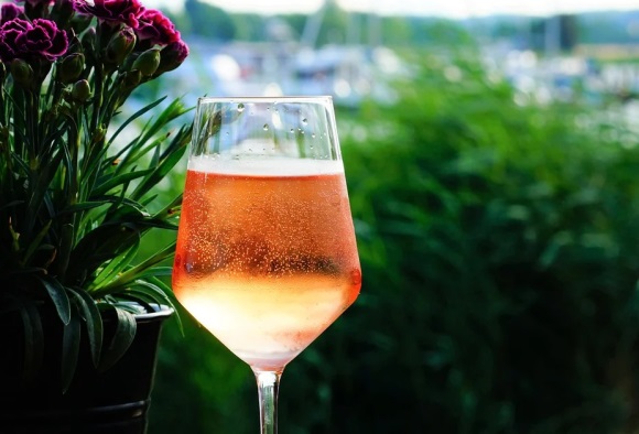 很凶很萌的网名大全(216个)