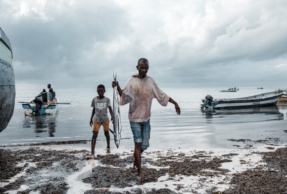 暧昧情侣QQ网名(优选86个)