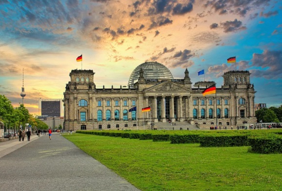 仙气撩人的二字情侣名(精选119对)