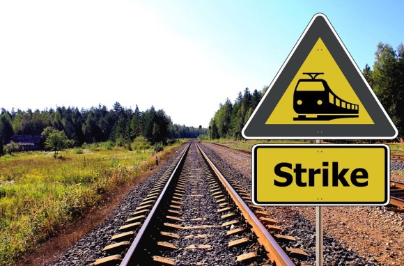 三个字搞笑好听名字(精选145个)