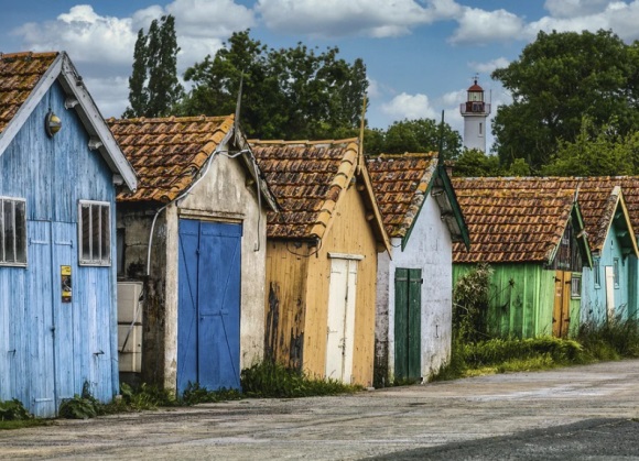 好听的魔域家族名字(优选81个)