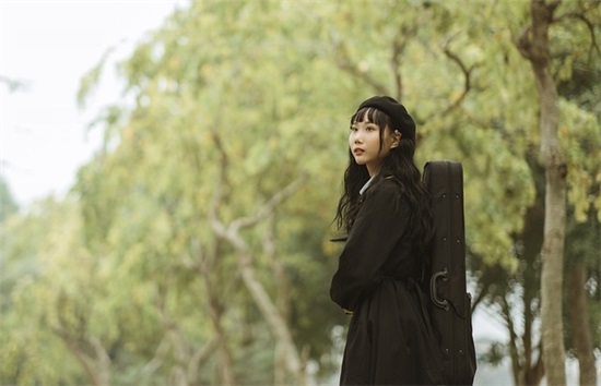 情商高男生发的朋友圈 男人招女人喜欢的句子