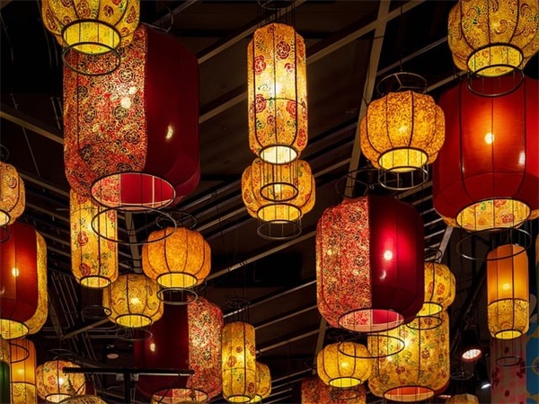 恋爱10年朋友圈句子 适合公开恋爱发朋友圈的句子