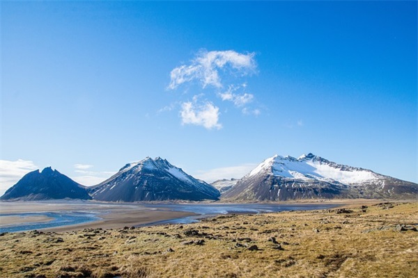 情侣淘宝名字大全（淘宝店铺旺生意的名字情侣专用）
