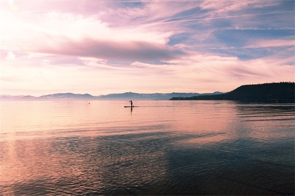 落日余晖的优美句子70句