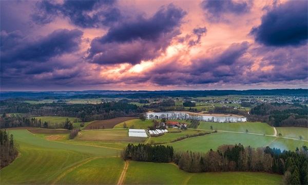 关于2024再见你好2024朋友圈祝福语100句