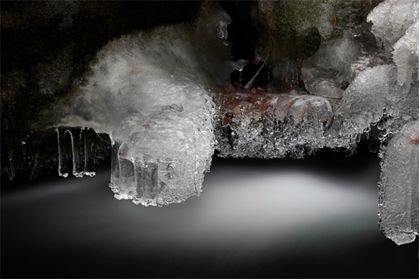 关于庆祝除夕的祝福语2024_除夕夜文案句子（100句）