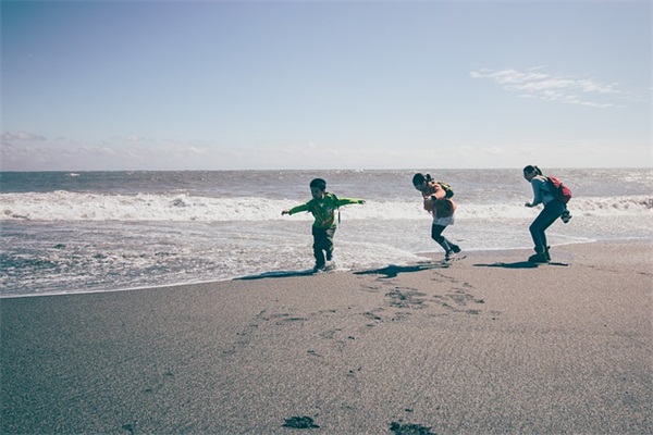 鼓励年轻人理想的名言 激励年轻人奋斗的诗