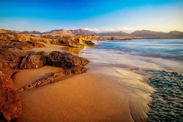 过目不忘的早餐店名字(共331个)