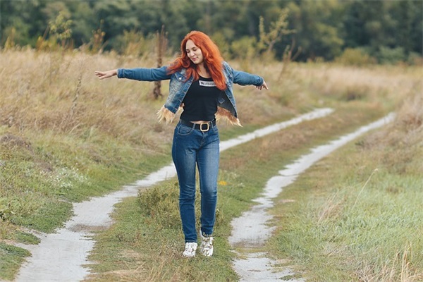 低调的晒提车的朋友圈分享84句