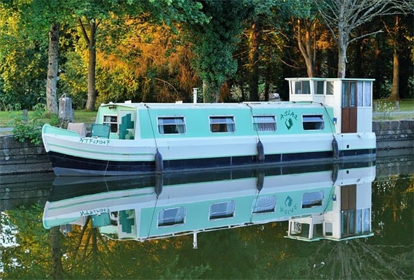 qq伤感4字网名(优选584个)