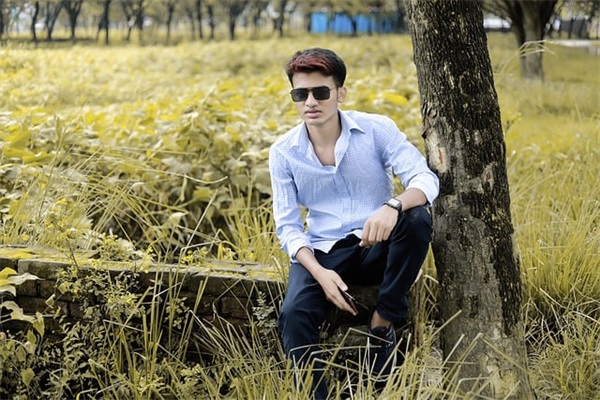 2025女生霸气微信网名(优选496个)