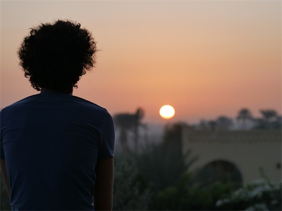 2025年女生芮字结尾的名字