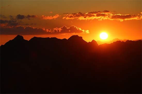 “罕有”的叠字小名，简单的叠字乳名，男孩、女孩都有