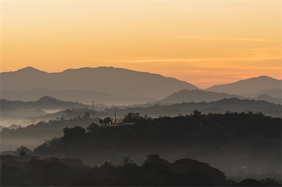 牛年姓李的女孩起名字大全
