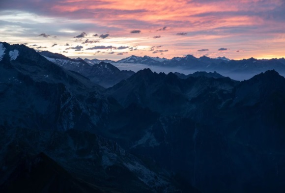 成熟低调有内涵的微信名字(精选859个)